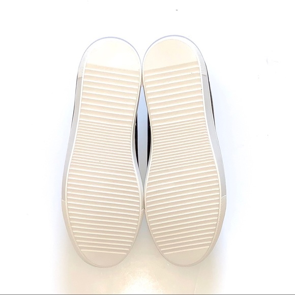 NEW Onia Men’s Levi Sneakers in Deep Sage - Picture 8 of 10